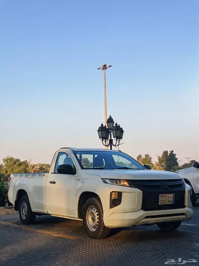 بكب ايسوزو و ميتسوبيشي غمارة وغمارتين ديزل 72