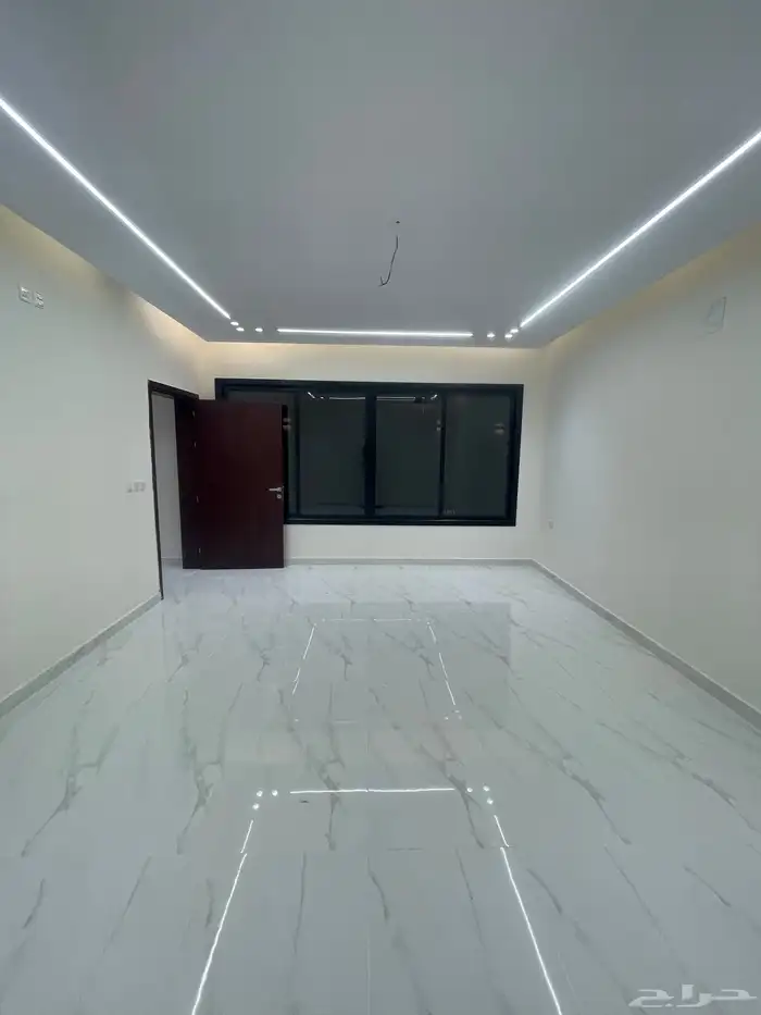 فيلا للإيجار المشرقية حي الجنادرية 7