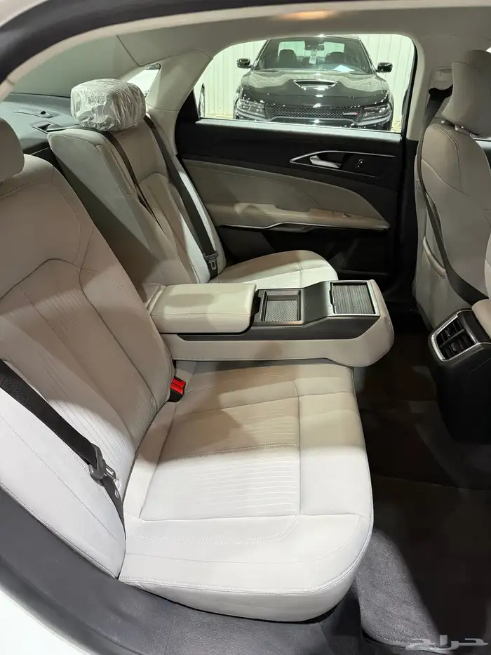 للبيع فورد تورس موديل 2021 11