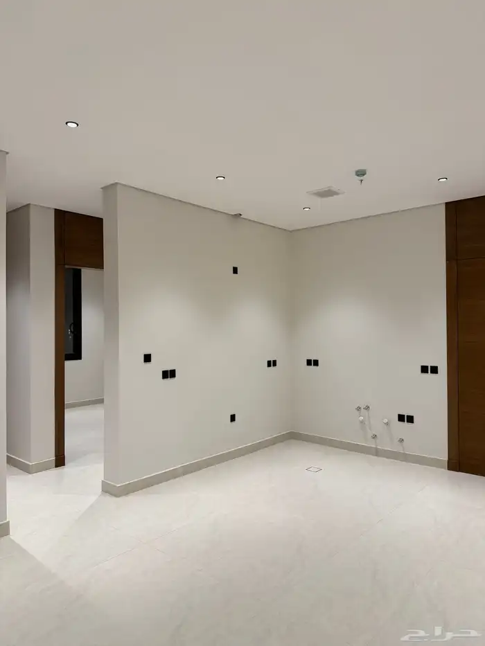 شقة للبيع حي النرجس 8