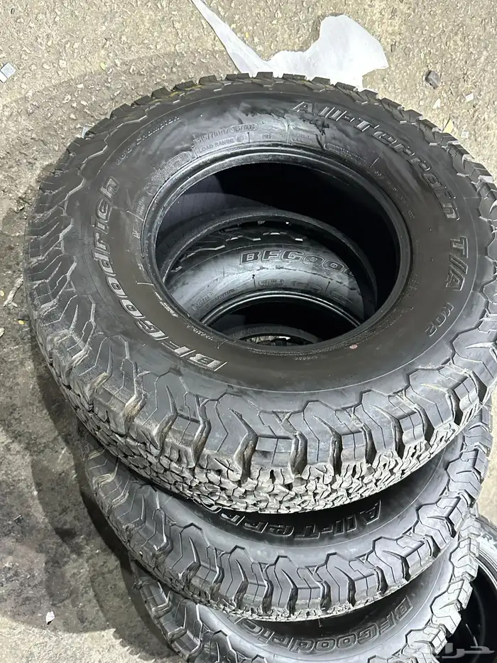 كفرات بي اف امريكي نص حجري مقاس 315 70 17 22