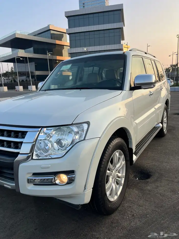 ميتسوبيشي باجيرو 2016 فل كامل بدي وكاله ممشى قليل نظيف جدا 10