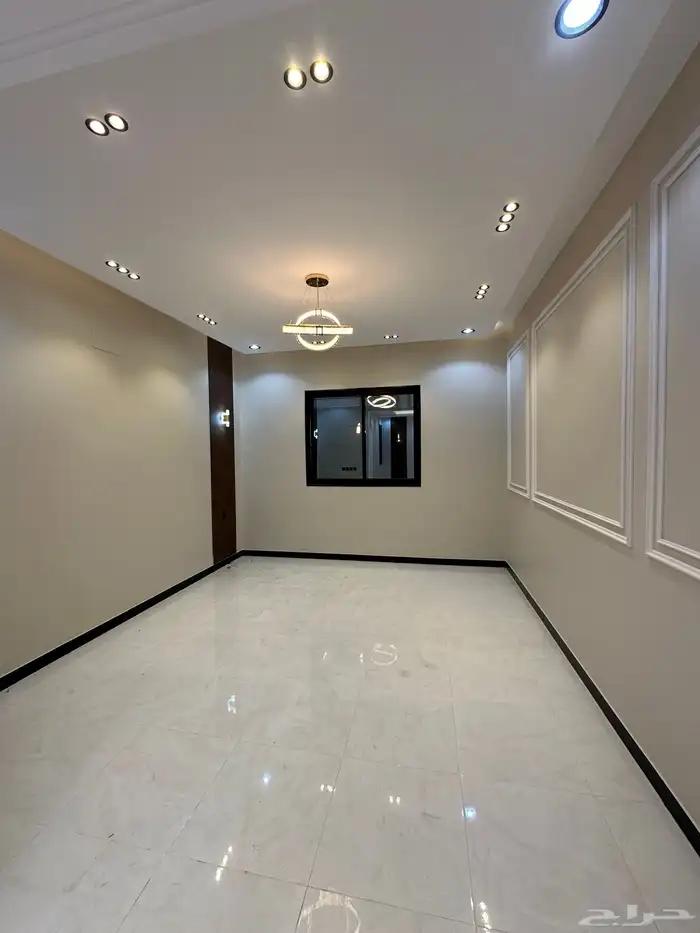 للبيع شقه ارضيه 6غرف بحوش ومدخل سياره بدره الموسي550الف 12