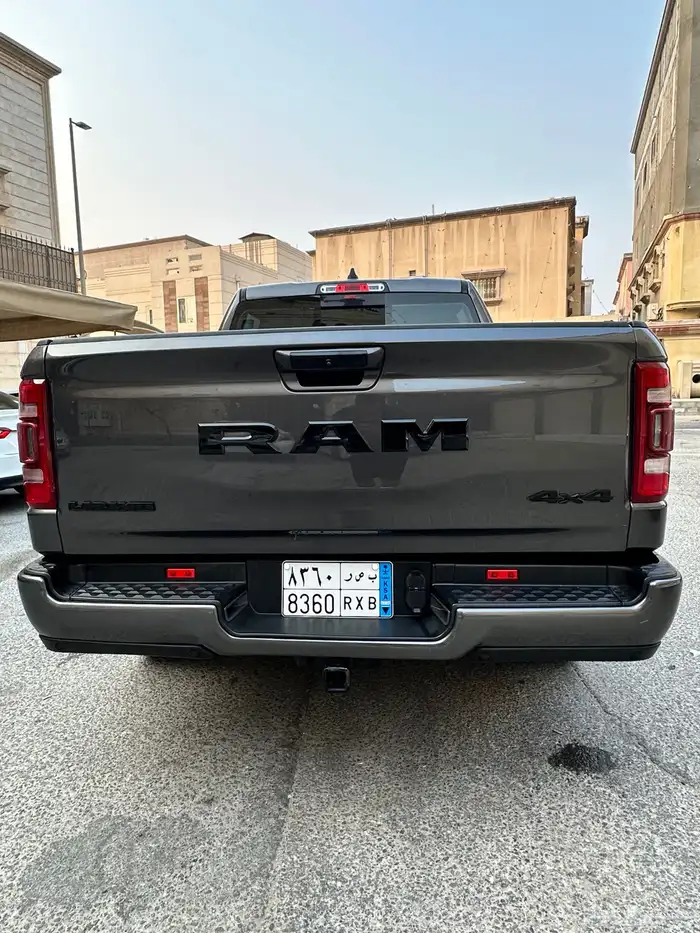 للبيع دوج رام 1500 5