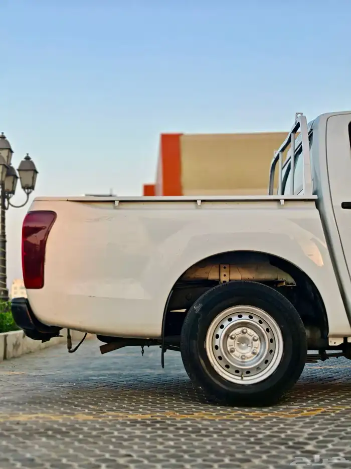 بكب ايسوزو و ميتسوبيشي غمارة وغمارتين ديزل 3