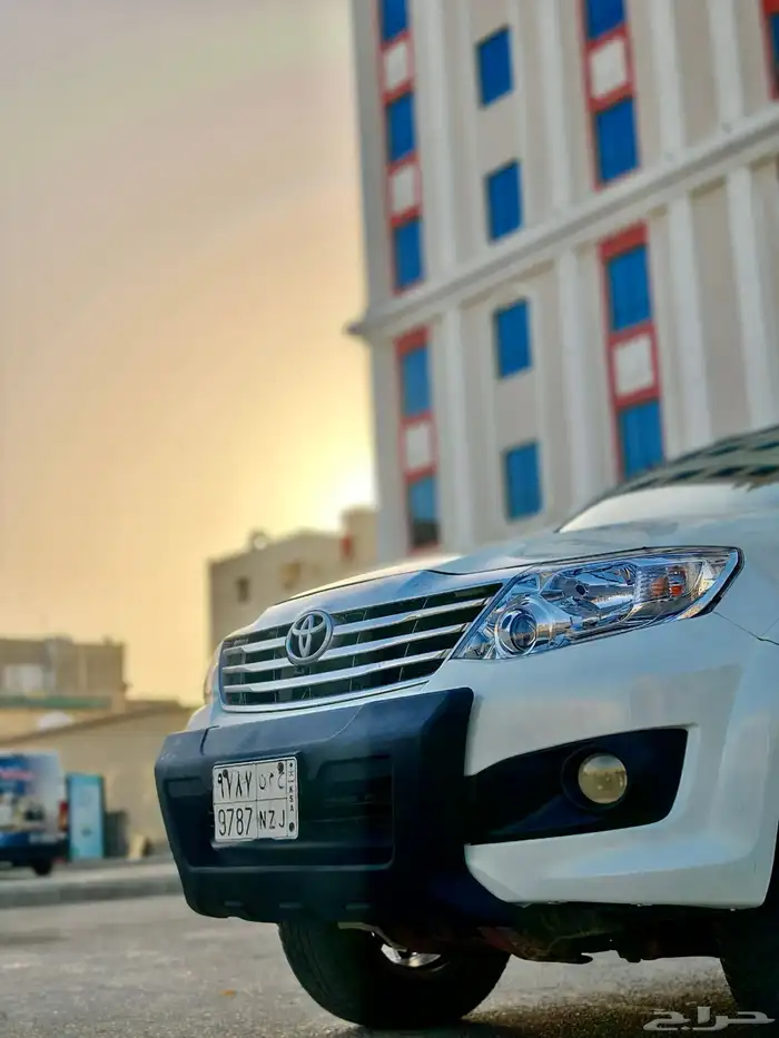 تايوتا فورشينار 2015 فل كامل ستين عام VX 7