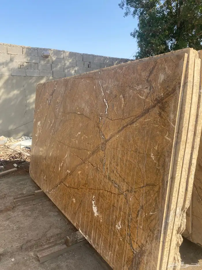 معرض ومستودع شركه مدماك للرخام والغرانيت والسيراميك 17