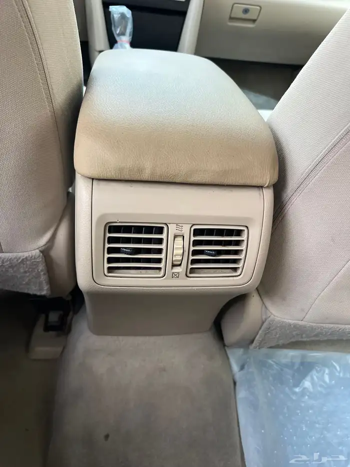 تويوتا كامري GL موديل 2016 36