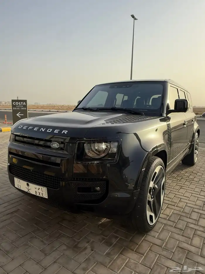 ديفندر 2022 اعلا فئة سته سلندر 4