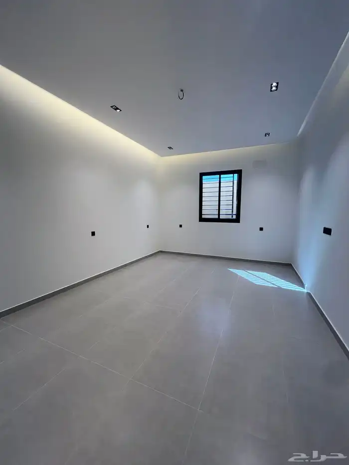 للتمليك شقق علوية فخمة vip بحي الراقي شرق خميس مشيط 13