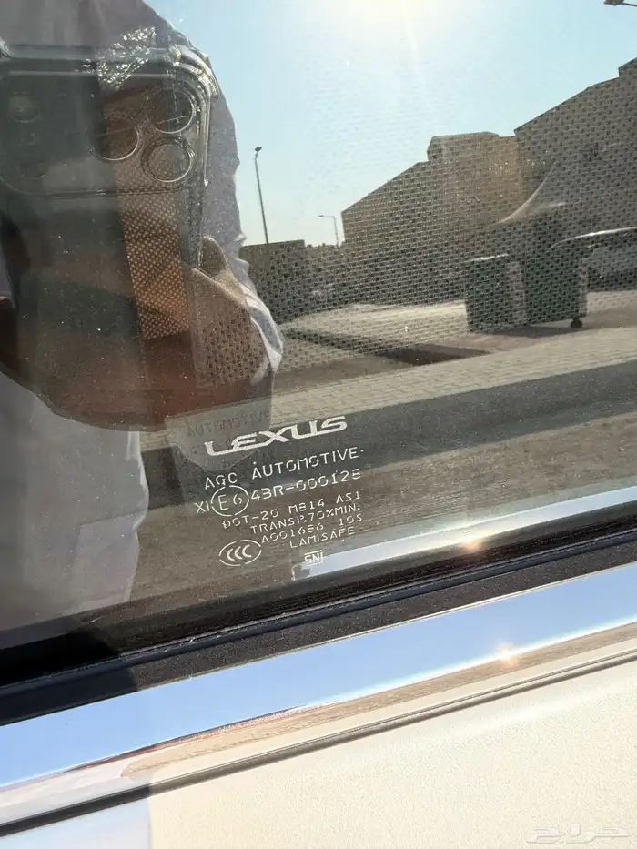 للبيع لكزس 2022 نظيفه 7