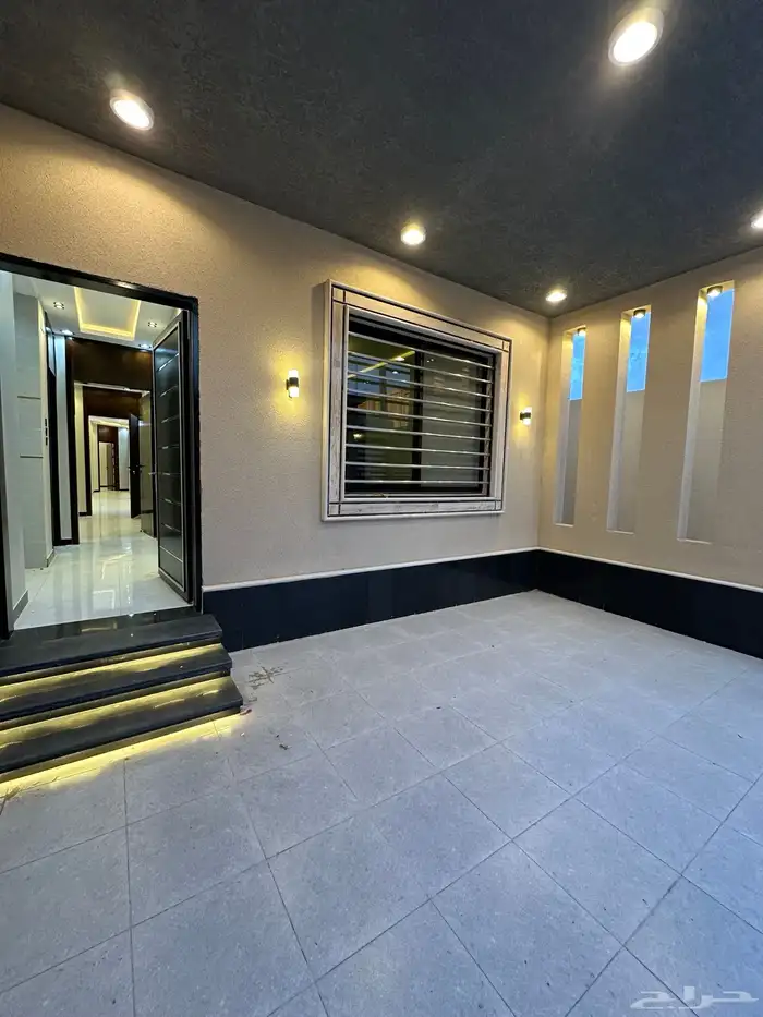 للبيع شقه ارضيه 6غرف بحوش ومدخل سياره بدره الموسي550الف 3