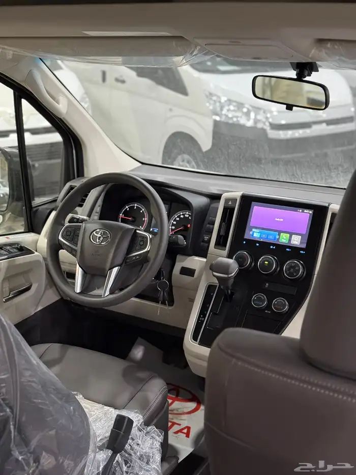 تويوتا هايس 2025 GL ( 13 ركاب - أوتوماتيك- ديزل - سقف عالي) 13