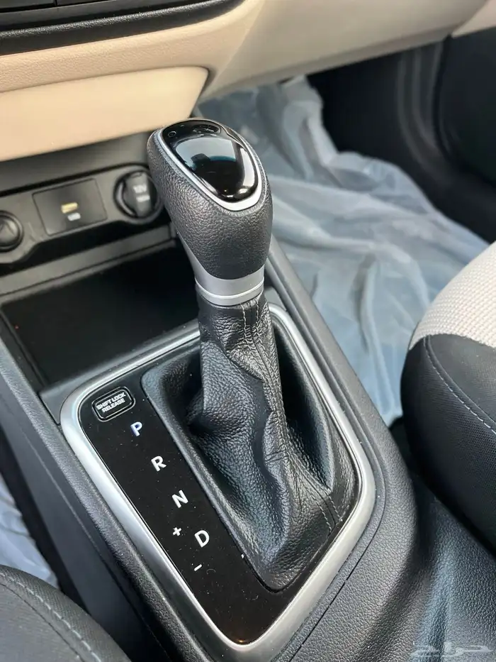 للبيع هيوانداي اكسنت2023 23