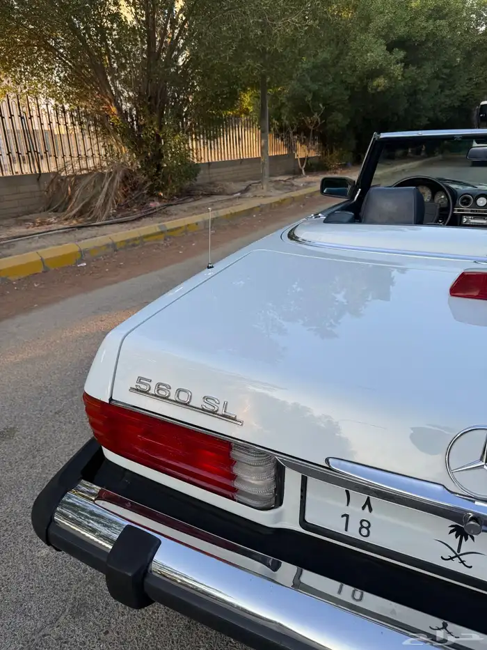 مرسيدس SL560 10