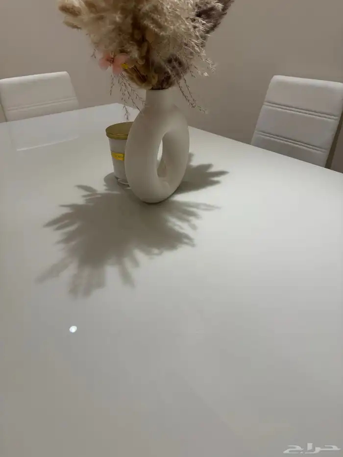 طاولة طعام استخدام حشمة 2