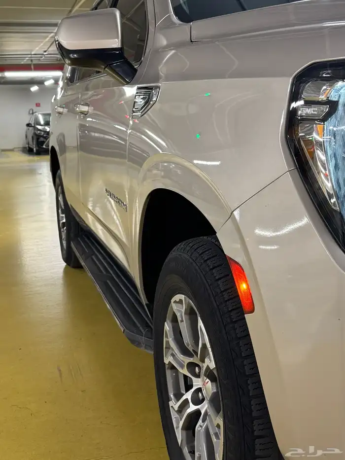 للبيع يوكن 2021 دبل ( نظيف جدا  ) 12