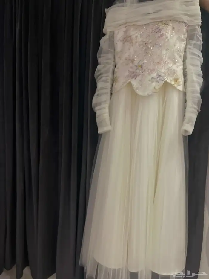 فستان ملكة جديد لم يلبس ابدا 2