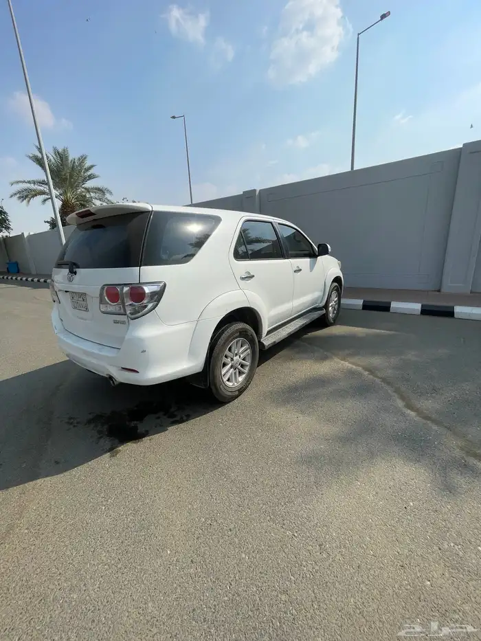 جيب فورتشنر 2012 3