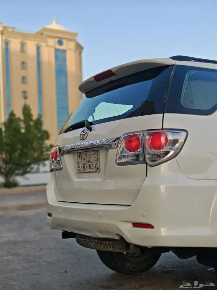 تايوتا فورشينار 2015 فل كامل ستين عام VX 17