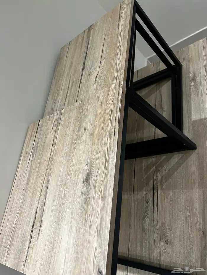 طاولات شبه جديده 3