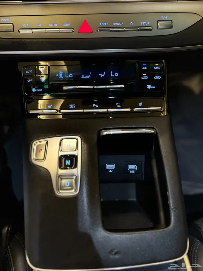 هونداي ازيرا 2020 (بنزين) بانوراما فل كامل 15