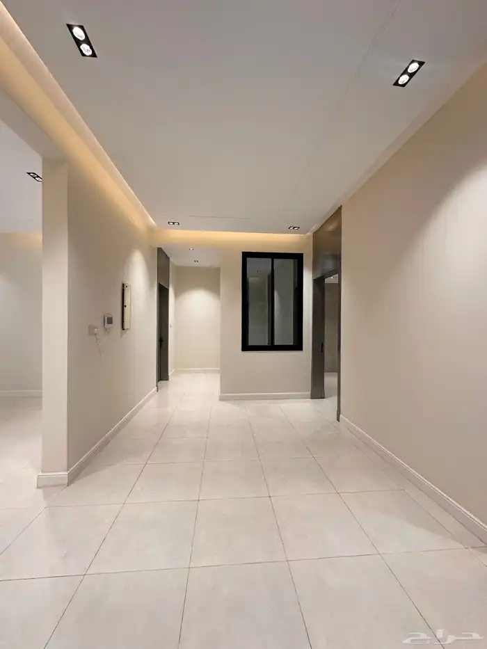 للبيع شقه ارضيه بالقرب من مطار ابها بمساحه حوش كبيره 13