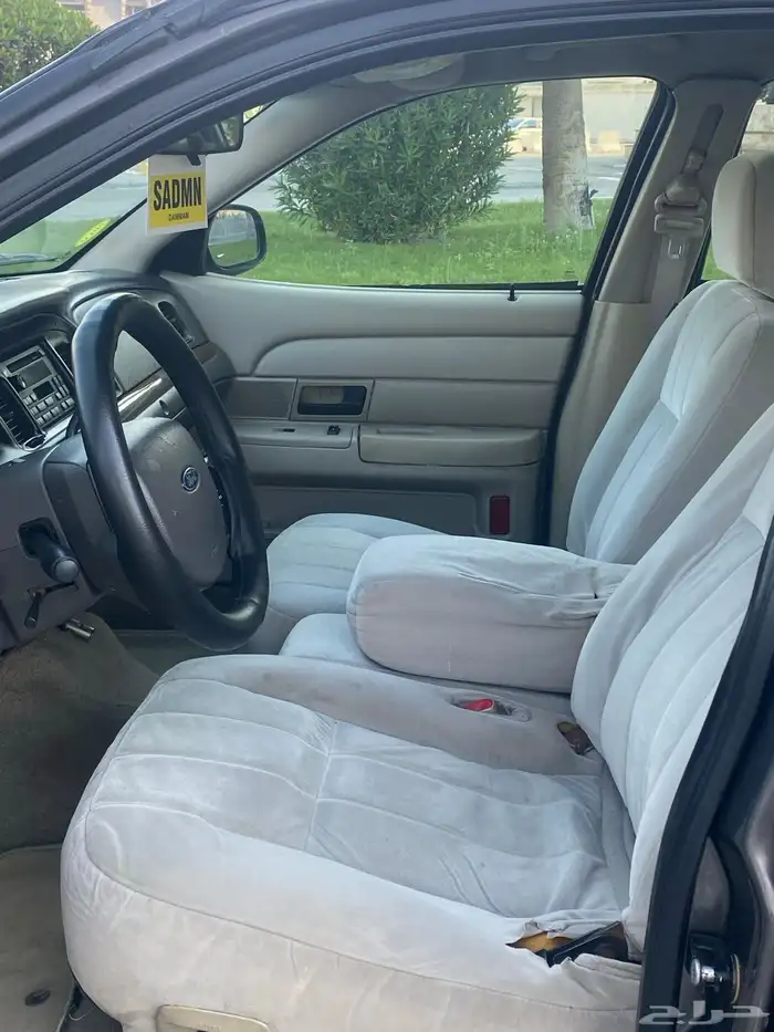 للبيع فورد كراون فكتوريا 2010 8