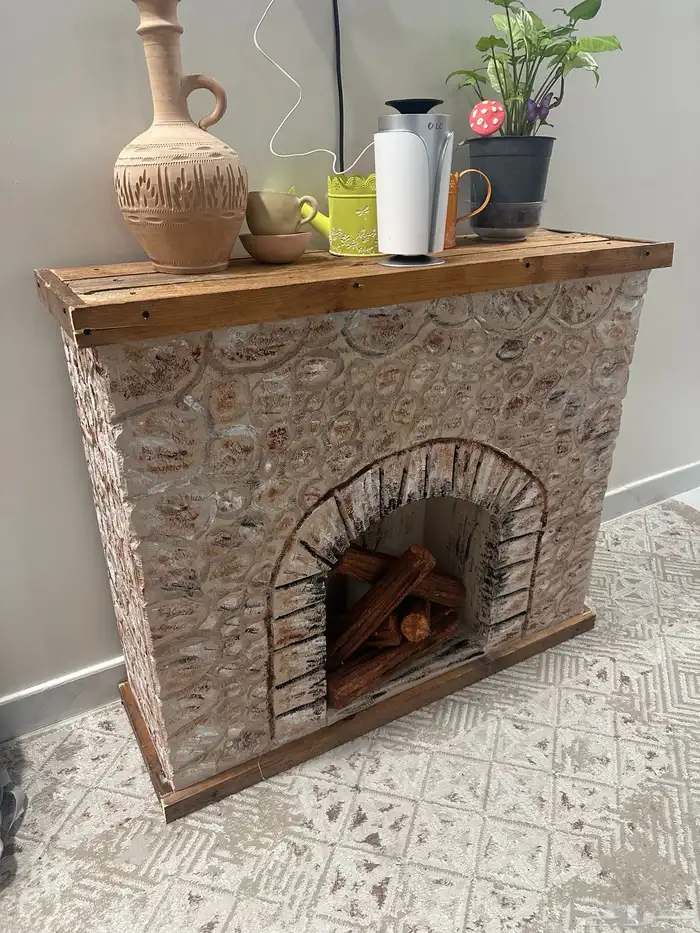 ديكور مدفأه كلاسيكيه بتصميم يدوي 3