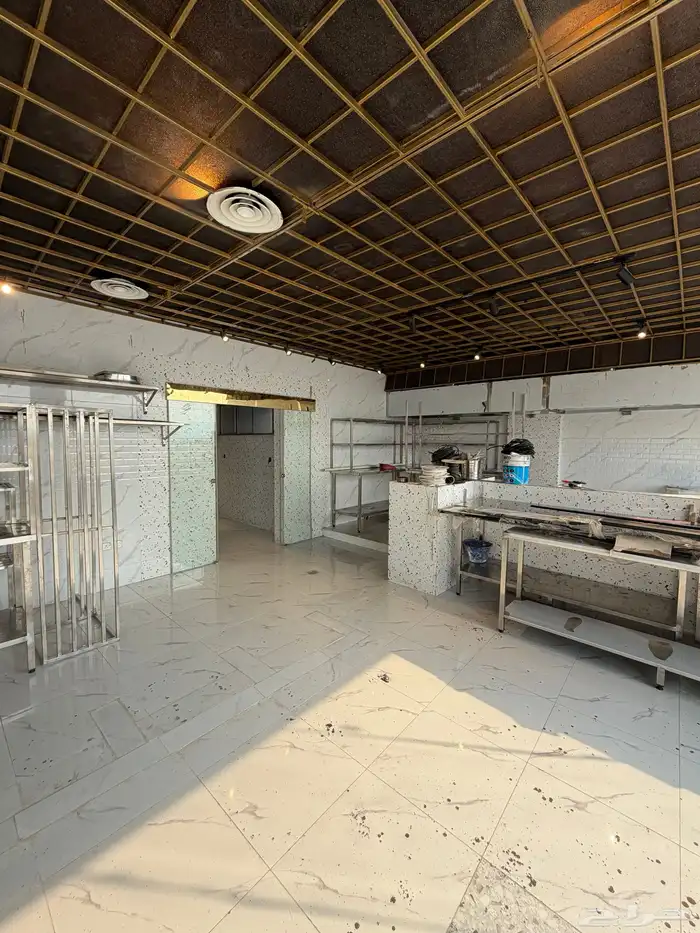 مطعم جديد لتقبيل 8