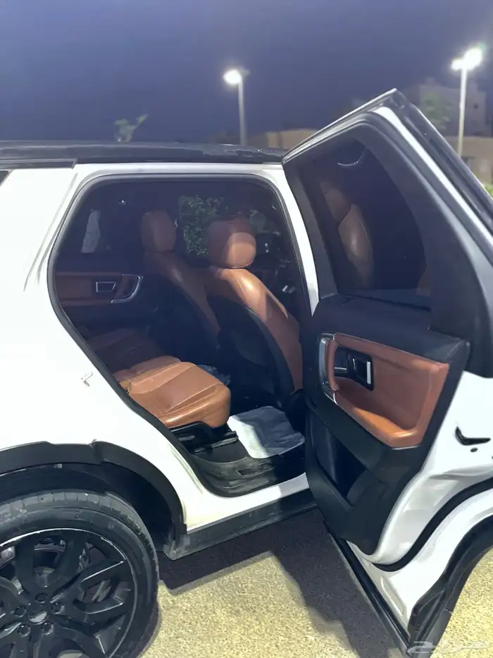 لاند روفر ديسكفري سبورت 2016 فل كامل 4