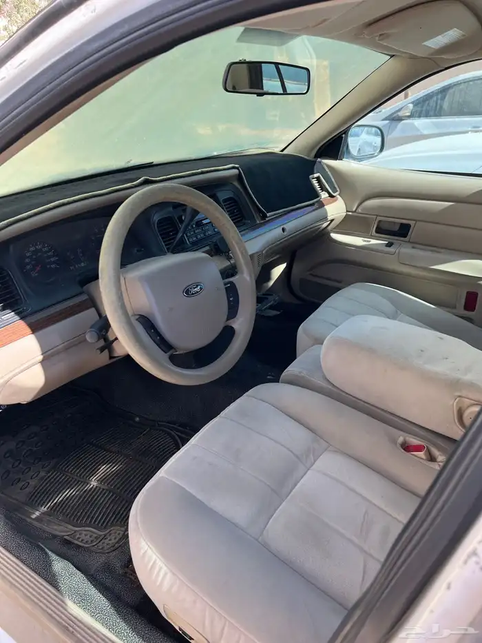 فورد فكتوريا 2009 للبيع تشليح لوحات خليجية 4