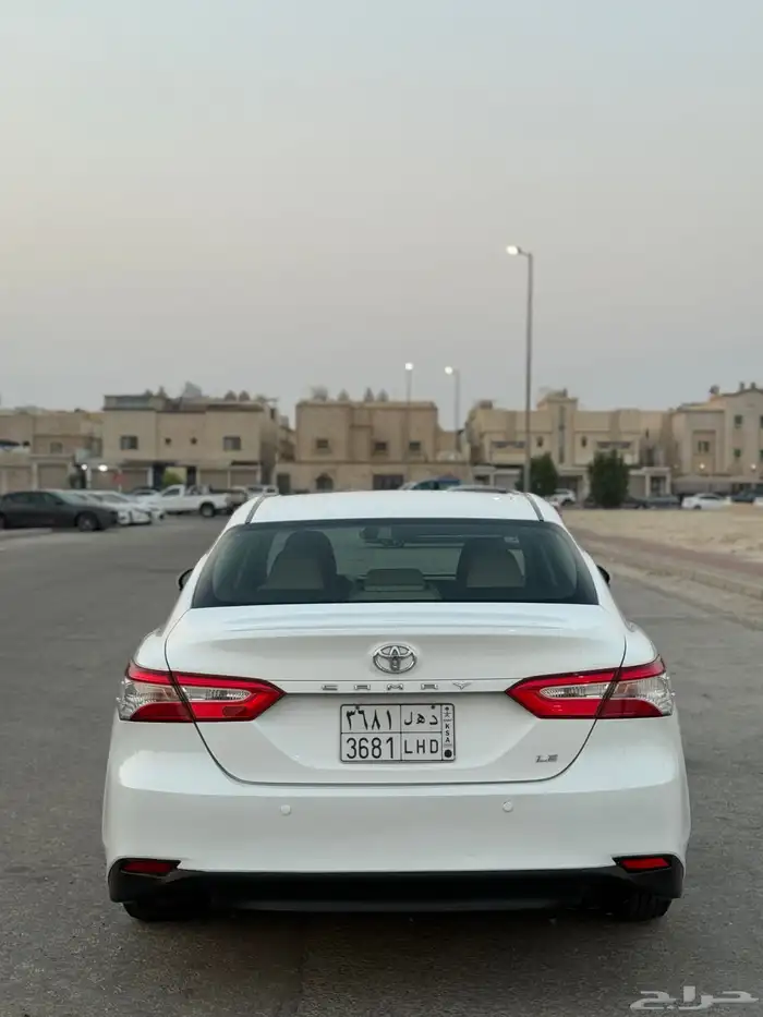 تويوتا كامري 2020 سعودي قمه بنضافه مالك واحد 3