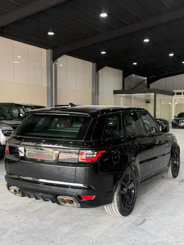 رنج روفر - 2022 - SVR - فل كامل 4