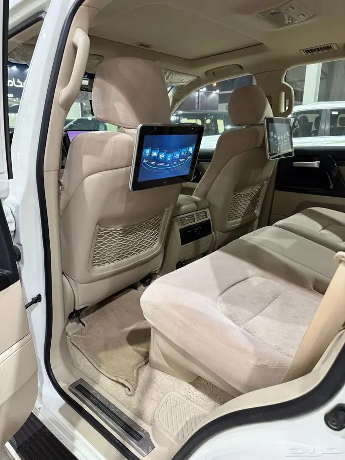 تويوتا لاندكروزر جكسار 2020 فل كامل تورنق وكالة سعودي 16