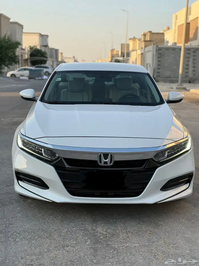هوندا اكورد 2018 24