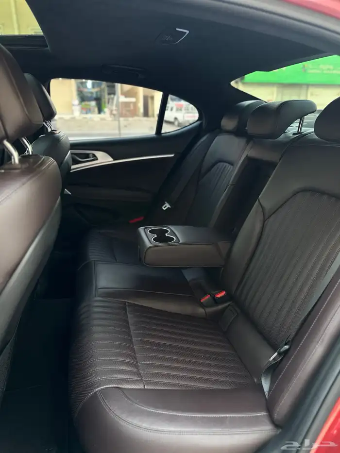 جينسس G70 2021 29