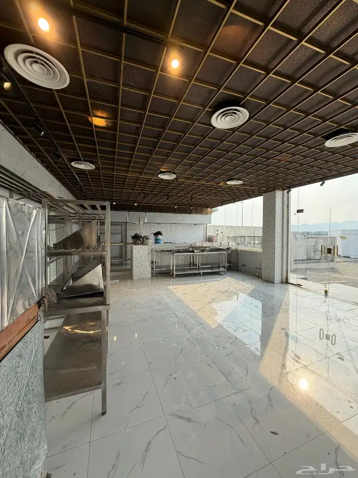 مطعم جديد لتقبيل 4