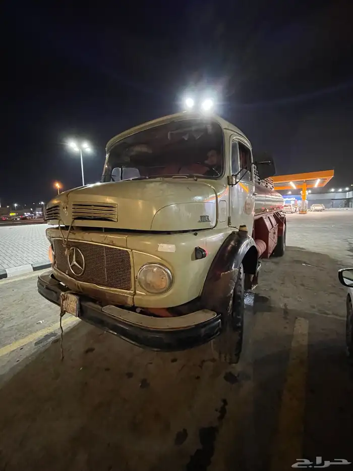 وايت مورسيدس حصنيه 2