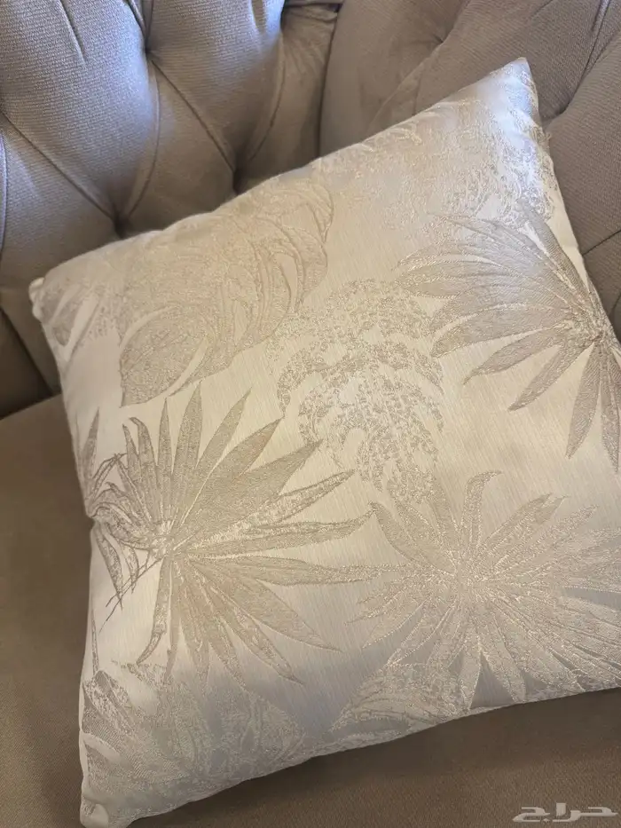 طقم كنب كامل شبه جديد 6