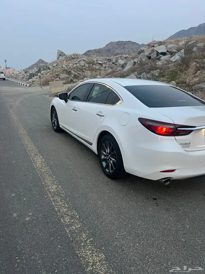 مازدا 2023 4