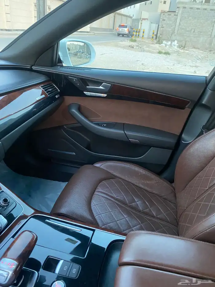 اودي 2014 A8L وكالة 21