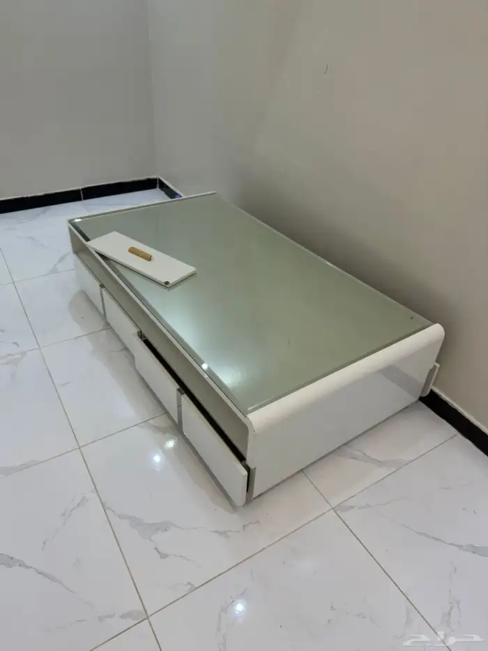 طاولة مودرن مجانا 2