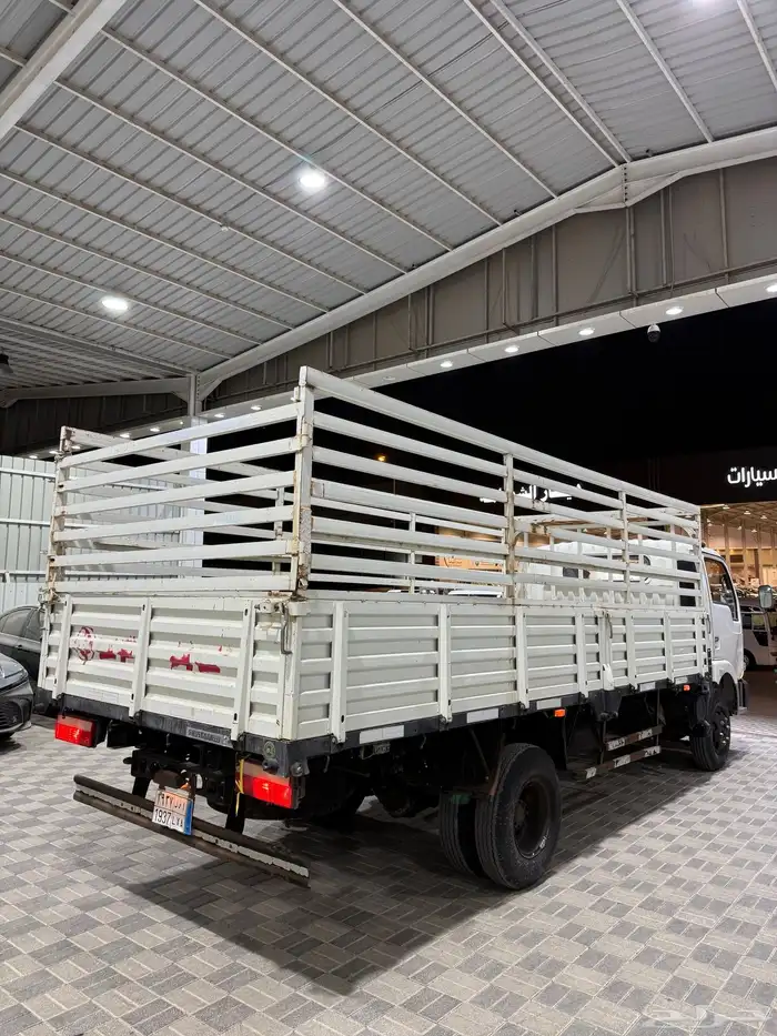 للبيع دينا دونج فينج موديل 2009 ( مخزن ) 5