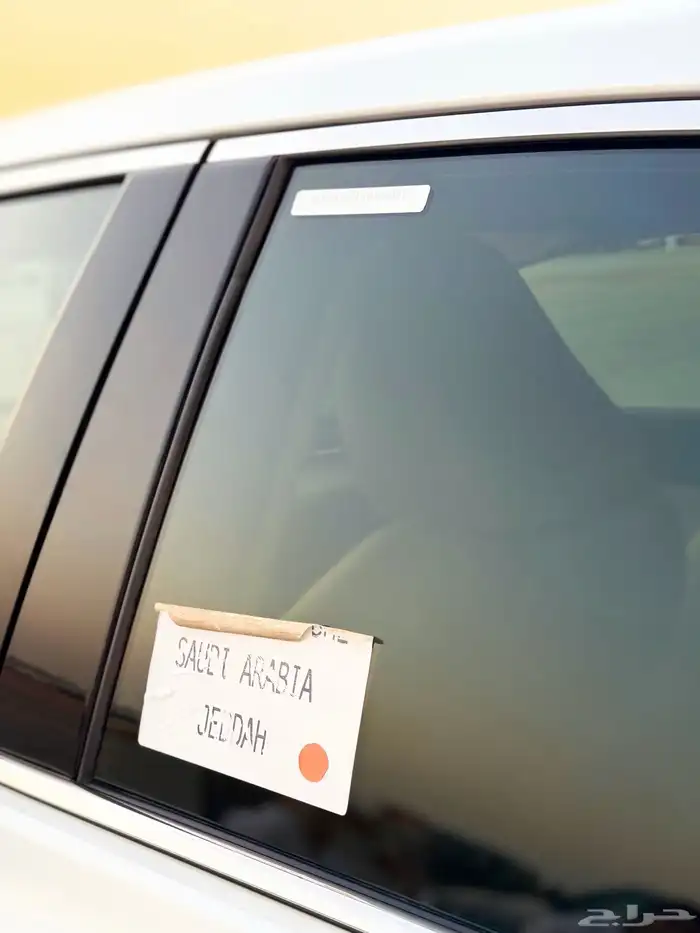 تويوتا افالون 2022 سعودي - عداد قليل 86 الف كيلو فقط نظيف 8