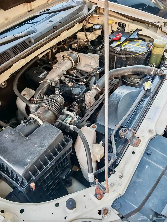 بكب ايسوزو و ميتسوبيشي غمارة وغمارتين ديزل 45