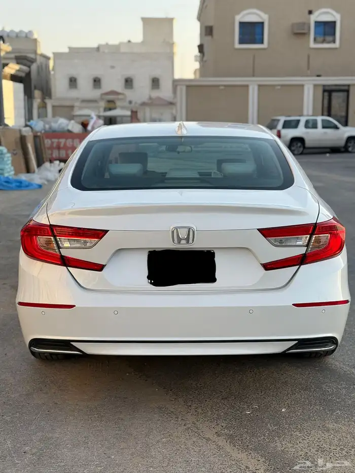 هوندا اكورد 2018 25