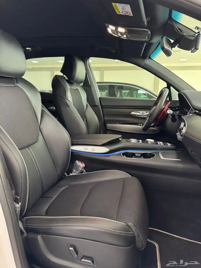 جنسس GV70 2023 ديزل 8