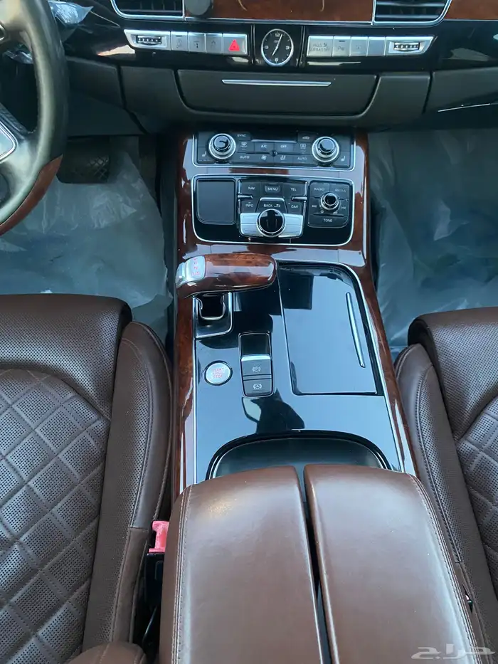 اودي 2014 A8L وكالة 23