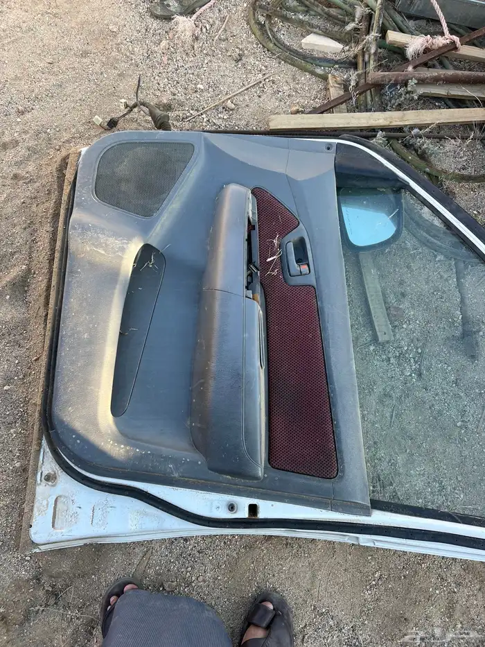 باب هايلوكس 4